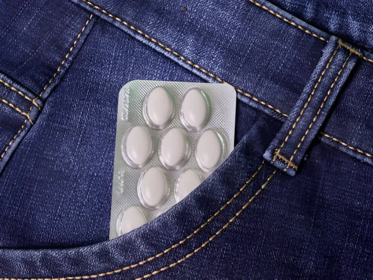 Cenforce 200mg Kopen - 5 Essentiële Dingen die je Moet Weten vóór je Bestelt